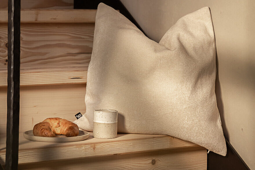Entspanntes Frühstück im WOLFEICHERHOF Apartment