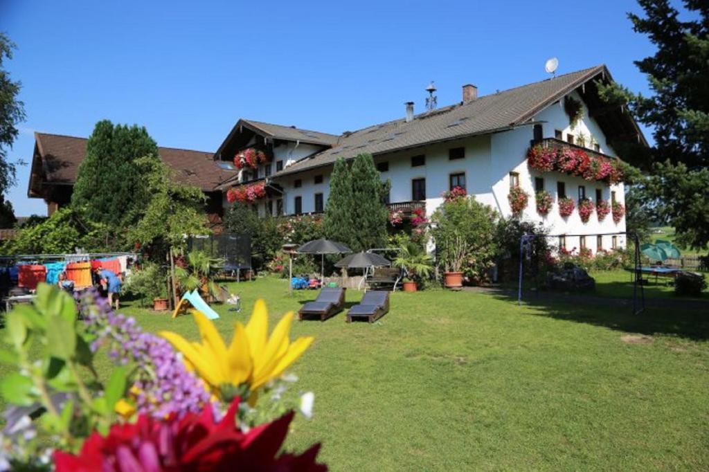 WOLFEICHERHOF Als Bauernhof für Familienurlaub