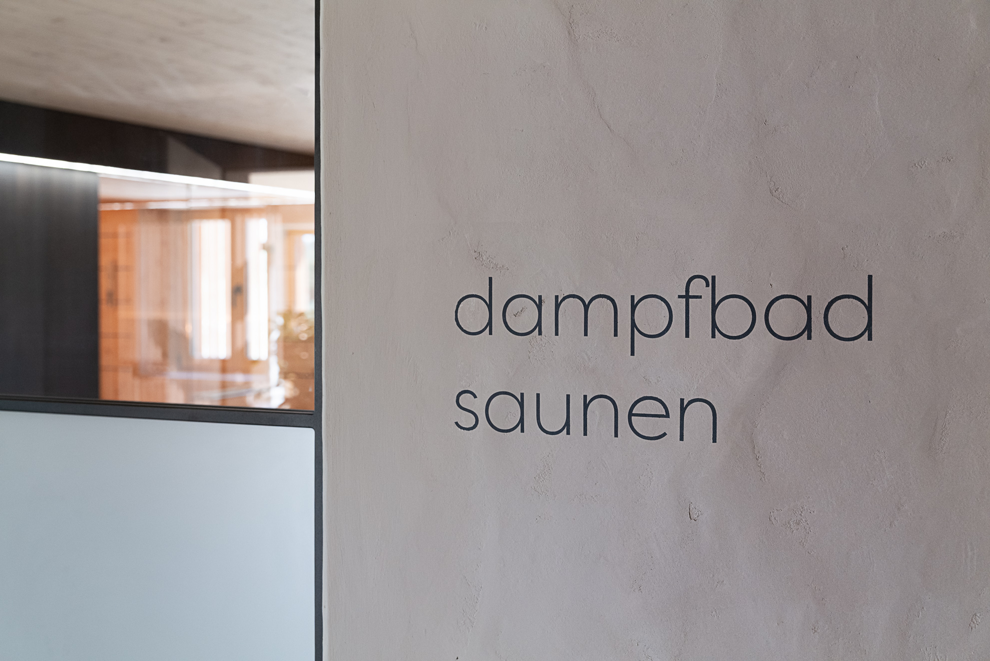 Dampfbad und Saunen